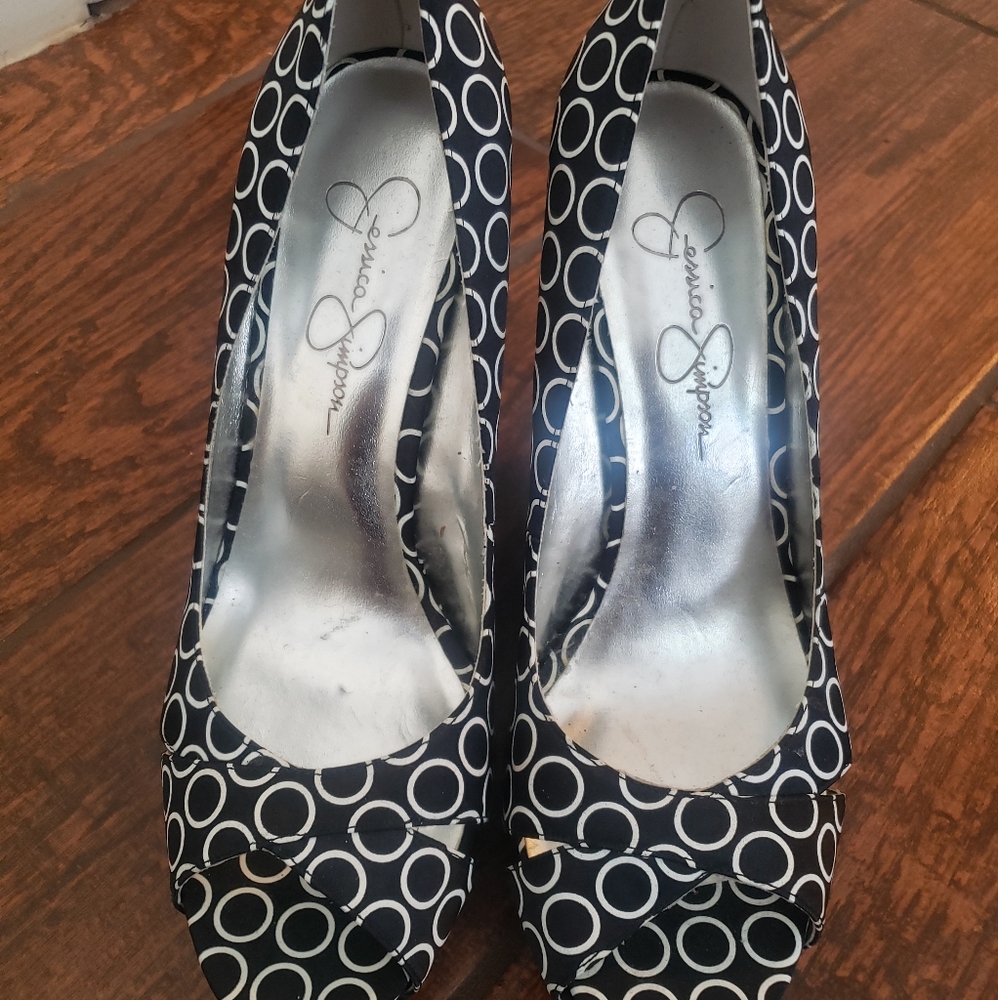 Jessica Simpson Wedges